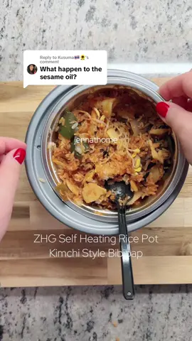 Replying to @Kusuma🇹🇭🌻 This self heating rice pot is so cool! I didn’t see the sesame oil in there…oops. #selfheatingricepot #selfheatingmeal #bibimbap #koreanfood #easylunch #kimchi #asianfood #EasyRecipes #selfheating #toptiernovember #ttstakeover #tiktokshopblackfriday 