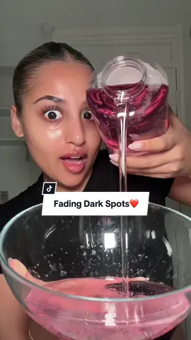 Fading dark spots with @APRILSKIN USA pink aloe mucin serum💗 ad #aprilskin #pinkaloemucinserum #tiktokshop #tiktokshopfinds #shopicons #darkspots #acne #kbeauty #koreanskincare #aprilskinpartner