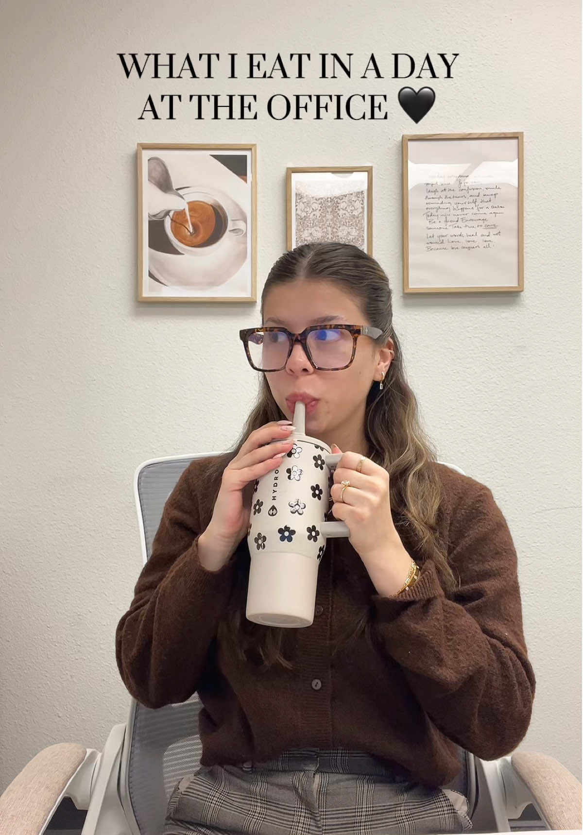 What I ate in a day at work 🤍 fiance packed it edition haha #lunch #ideas #whatieatinaday #healthy #healthyrecipes #asmr #asmrsounds #office #officelife #Vlog #balance #dailyvlog 
