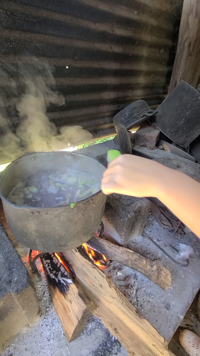 aopa de frijoles nuevos 🇸🇻😋 #elsalvador🇸🇻 #elsalvador #turismo #comida #nuestroelsalvador 