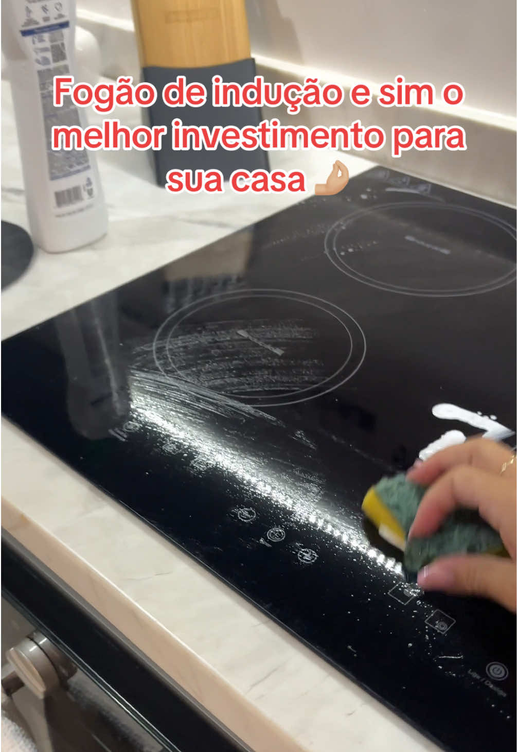 Meu paraíso da cozinha 🤌🏼 Fogão de indução e a melhor aquisição da vida adulta . Só de não ter que lavar aquelas boquinhas de fogão e ter que ariar quando cai gordura … socorro .. além disso ele e super econômico com energia .  #fyyyyyyyyyyyyyyyy #fyp #fogaodeindução #fisher 