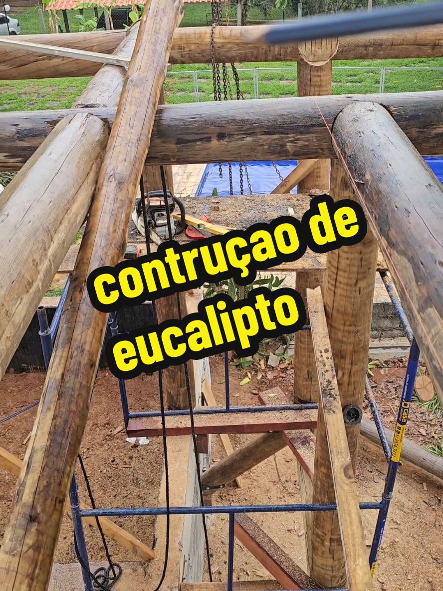 contruçao de eucalipto #pedreiro ##contruçao #obra #reforma 