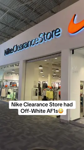 Nike Clearance Store🔥 #sneakers #sneakerhead #fy #foryou #nike 