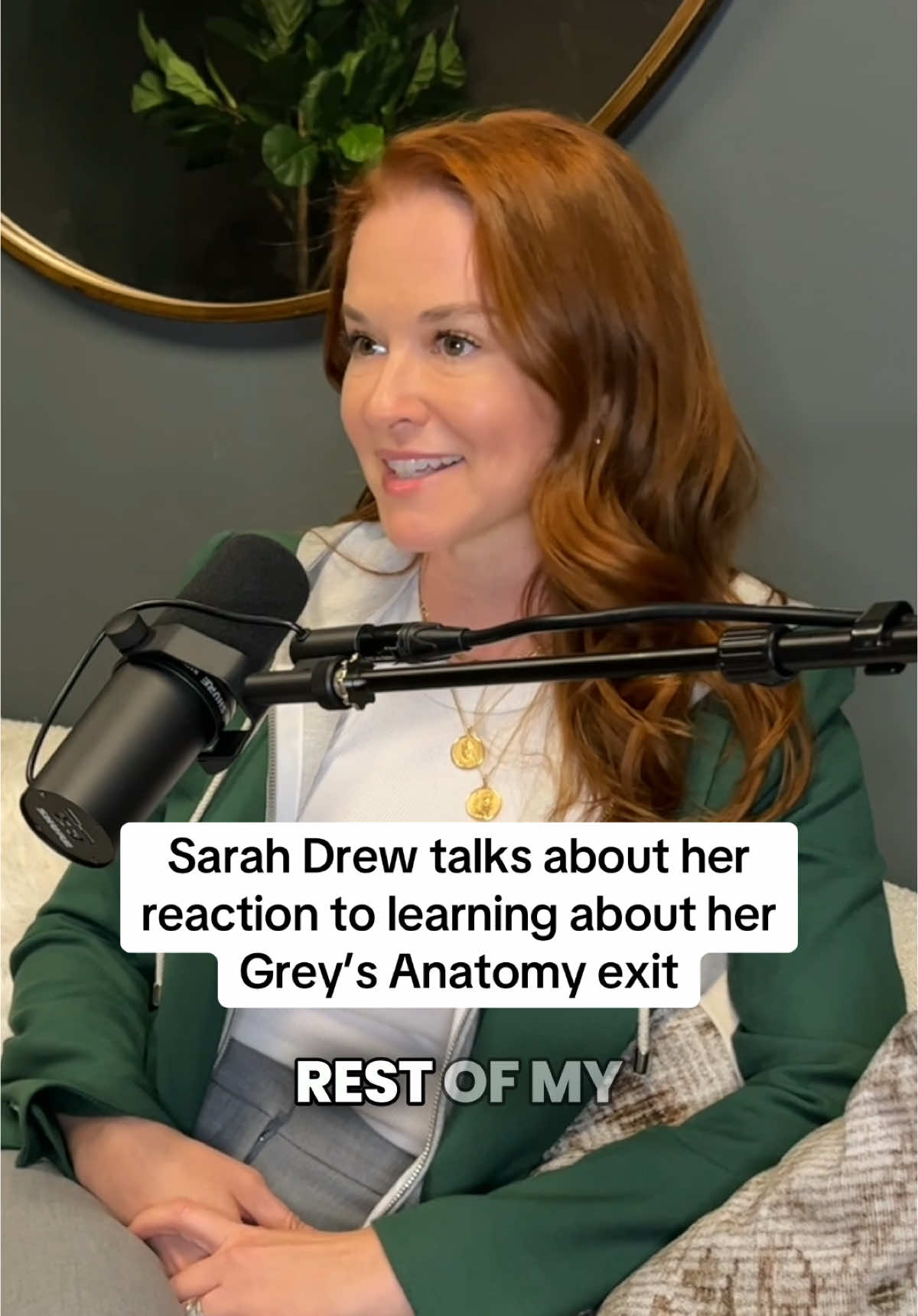 Episode with @Sarah Drew out now! #greysanatomy #aprilkepner #arizonarobbins 