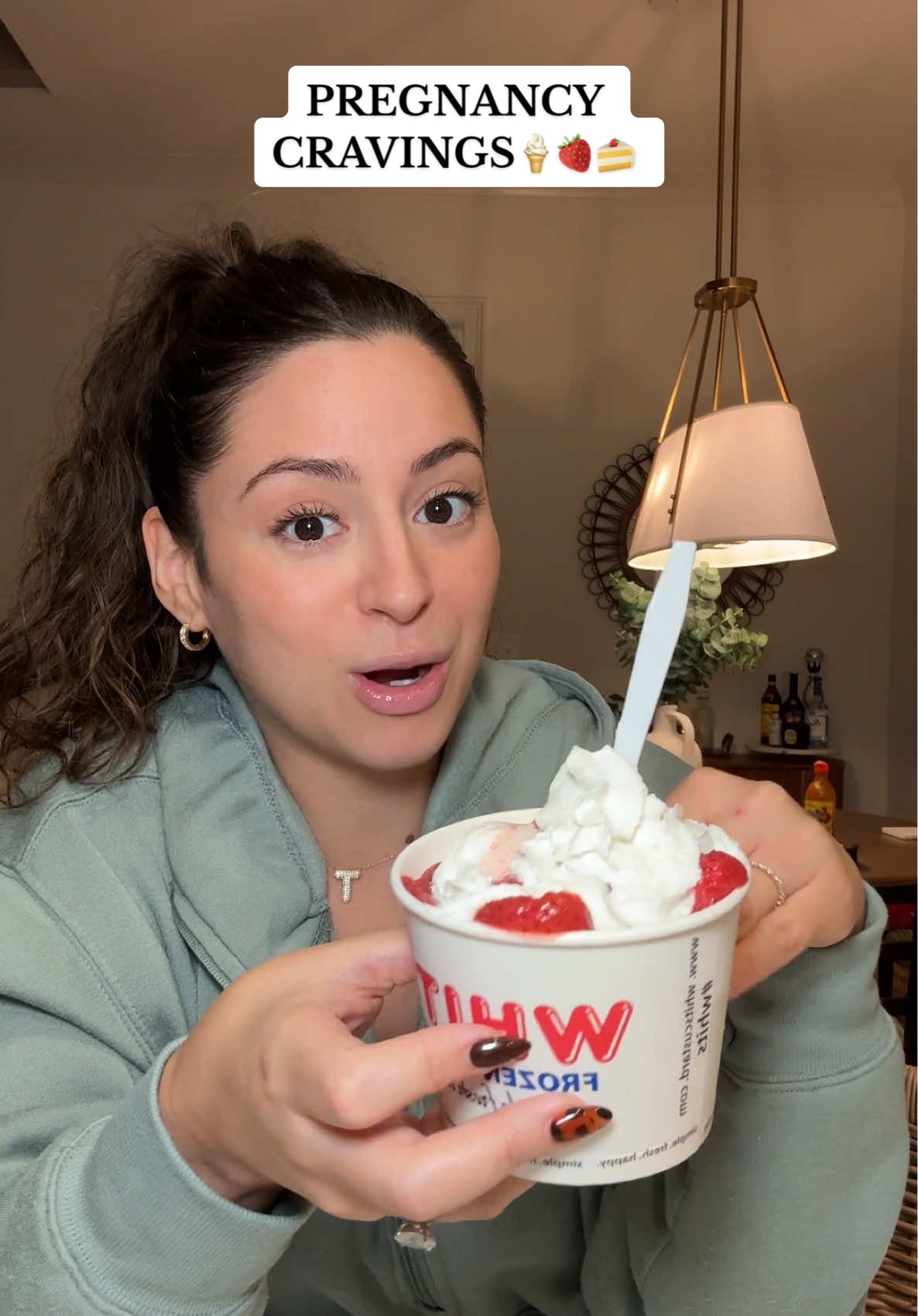 Frozen custard might be my new pregnancy craving🙈🍦🍓 #frozencustard #pregnancycravings #secondtrimester #mukbang 