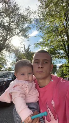 pretty in pink💞 #unclebob #uncle #funcle #fyp #babysitting #bigbro #cute #viralvideo #funny #foryou #comedy #foryoupage #laugh #trending #baby #fun #cutebaby #dance #niece #bestie #bestfriend #toddlersoftiktok 