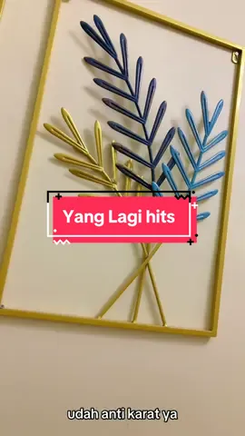 Percaya ga sih harganya under 100 ribu dapet pajangn bikin mewah rumah kayak gini bes.. #pajangandinding #homedecor #hiasandinding 
