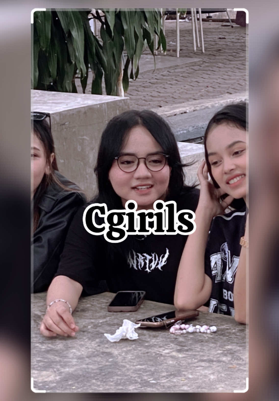 Cgirl 🔥🔥🔥🔥 #viral_video #cianjurjawabarat #soundviral #berandafypシ #cherryllcgirl #fypシ゚viral #cgirl #selebgramindonesia #selebritis #viralvideo #viralvideo #cherryllcgirl #soundvirallfyp🙏 #viralvideotiktok #cgirll #girlbandindonesia #girl #girlband 