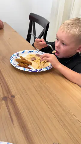 Come spend the day with us 🫶🏻 cajun sausage alfredo was on the menu for dinner tonight 😋 #parentsoftiktok #sahm #DinnerIdeas #MomsofTikTok 