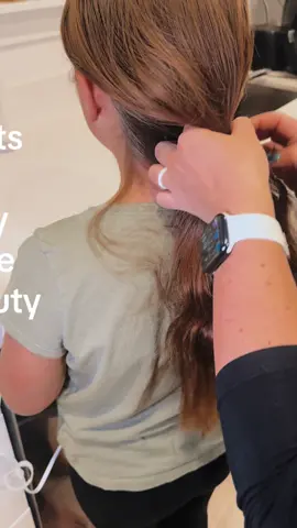 I obviously didn’t know she was sticking tape to her face the entire video 😂 #creatorsearchinsights #tiktokblackfriday #tiktokcybermonday #giftgiving #giftguide #trendyhairstyle #beauty #hair #hairtok 
