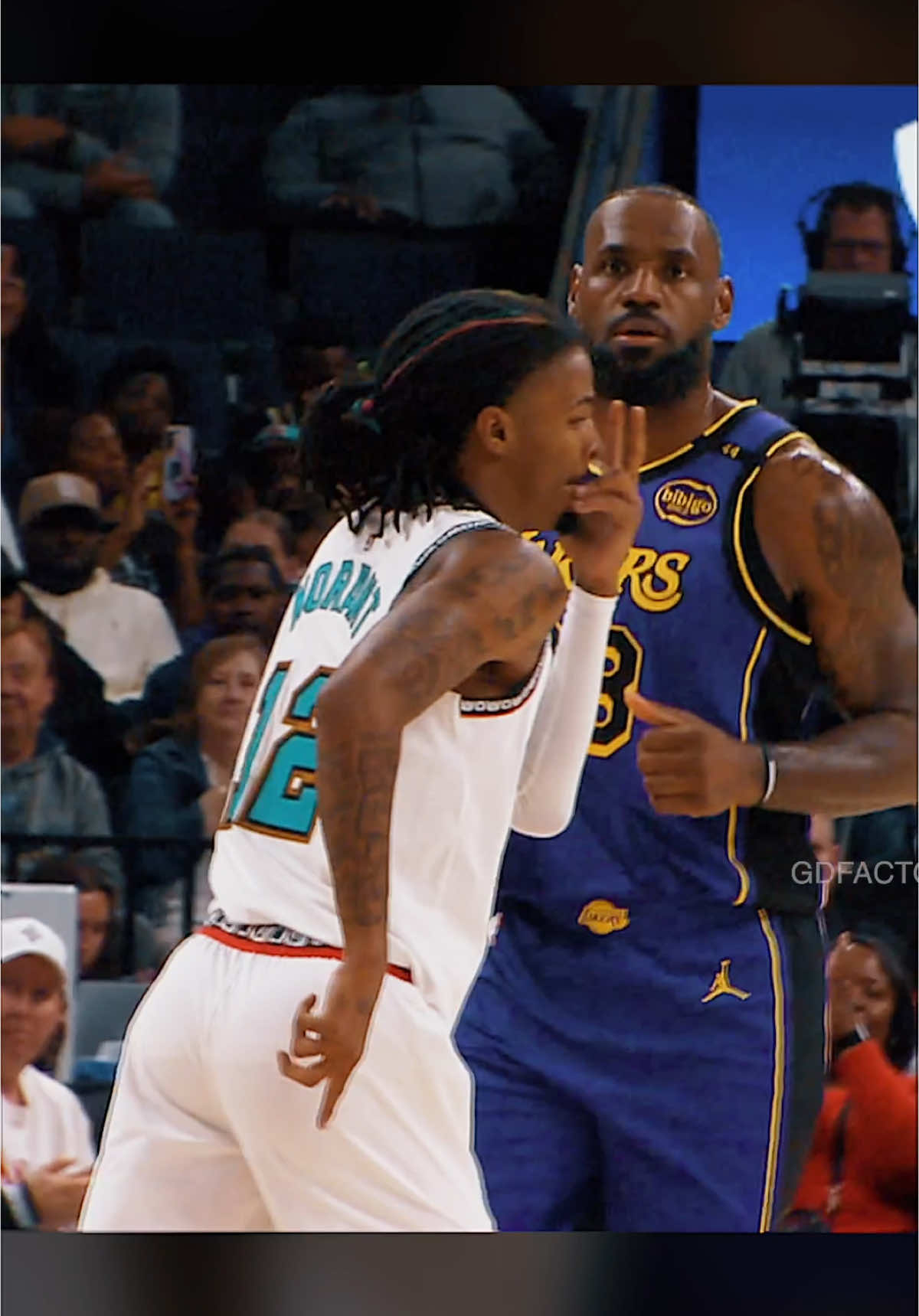 LeBron & Ja Morant were going at it 😳 #NBA #basketball #fyp #foryou #foryoupage 