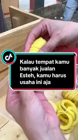 Kalau tempat kamu banyak jualan Esteh, kamu harus usaha ini aja  #kentang #kentanggoreng #makananviral #kentanggantenk #paketusaha #kemitraankuliner #curlyfries #idejualan