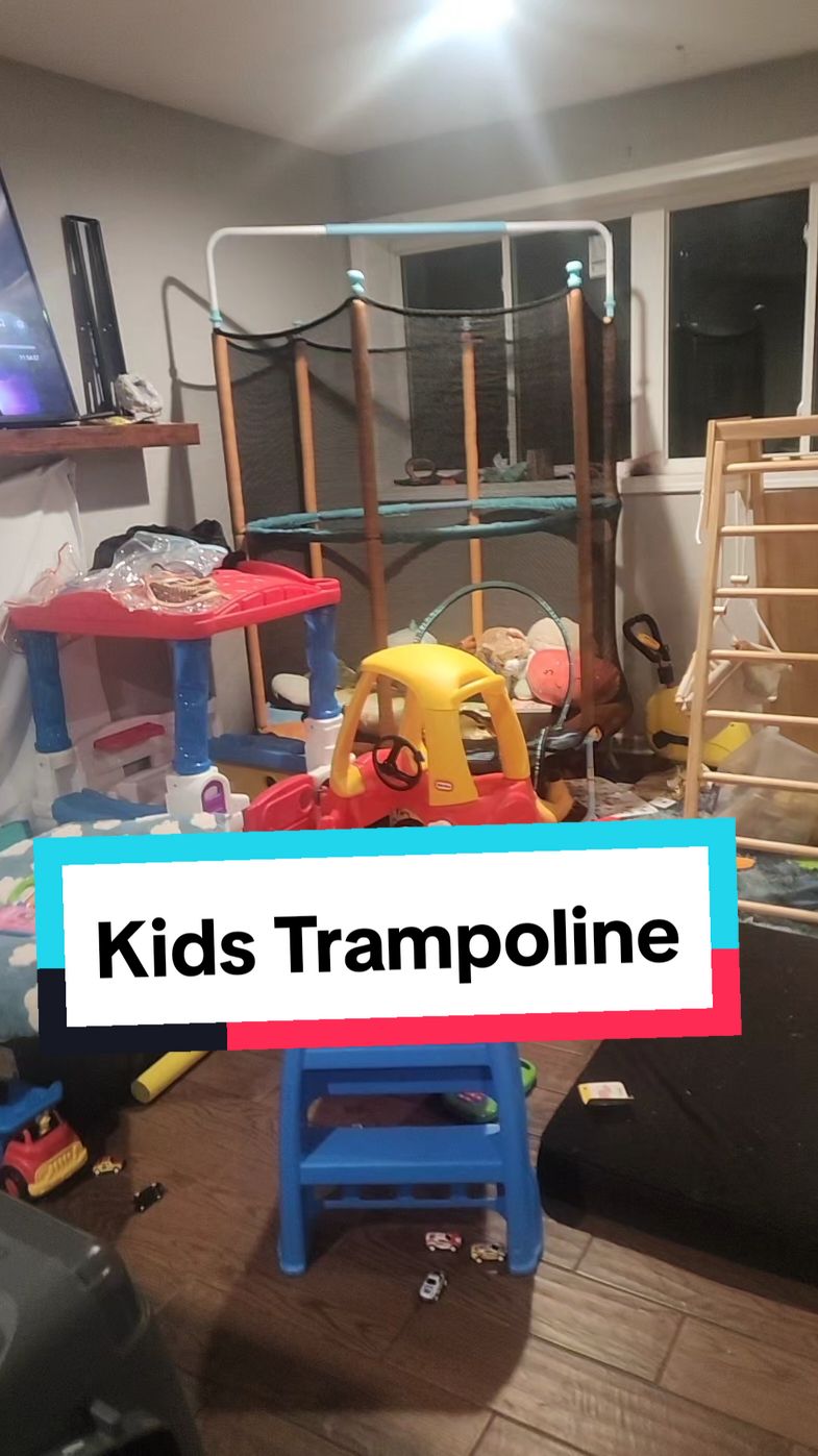 Kids Trampoline #kidsbelike #trampoline #kidstrampoline #kidsgifts #kidsgiftideas #christmasgift #christmasgiftideas #christmas #tiktokshopholidayhaul #falldealsforyou  #tiktokshopcybermonday  #tiktokshopblackfriday 