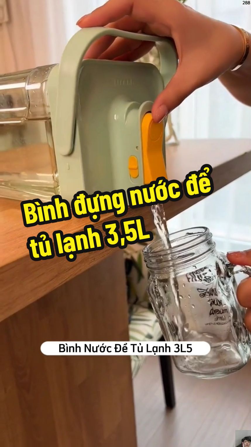 Trả lời @user6069149963900 Bình đựng nước để tủ lạnh 3,5L #binhnuoc #binhnuocdetulanh #binhnuoccovoi #giadungtienich #giadungthongminh 