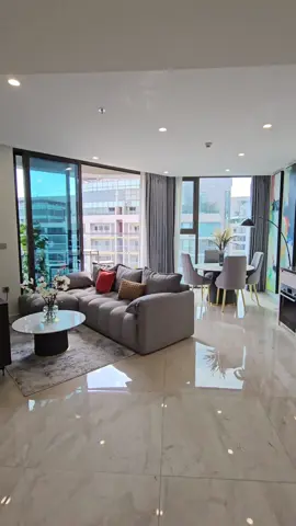 🏠 Apartment for rent in Thao Dien Green. Area 62 square meter, 1 bedroom, 1 bathroom, high floor with city view, fully furnished. The rental is 30 million VND included management fee with negotiable. 🎯 Building Amenities : Swimming pool, Gym, BBQ Area, Supermarket, Playground.... 🌏 Location : 192 Nguyen Van Huong Street, Thao Dien Ward, Thu Duc City, Ho Chi Minh City. 📞 Pls don't hesitate to contact us with Mobile/Zalo/WhatsApp/Viber/Telegram : +8477 491 4778 📧 Email : realtorhcmc@gmail.com ➡️ 微信号 & Line ID : realtorhcmc 🏘️ For more information and more options. #Realtorhcmc #Realtor #Realestate #Thaodiengreen #Thaodienapartment #canhothaodiengreen #canhothaodien #canhochothue #chothuecanho #thuecanhothaodien #thuecanho #apartmentforrent #apartmentforrentinsaigon #apartmentforrentinhcm #apartmentforrentinhochiminh #apartmentforrentinthaodien #apartment #batdongsan #公寓 #胡志明市出租公寓 #胡志明市租公寓 #胡志明市房地产