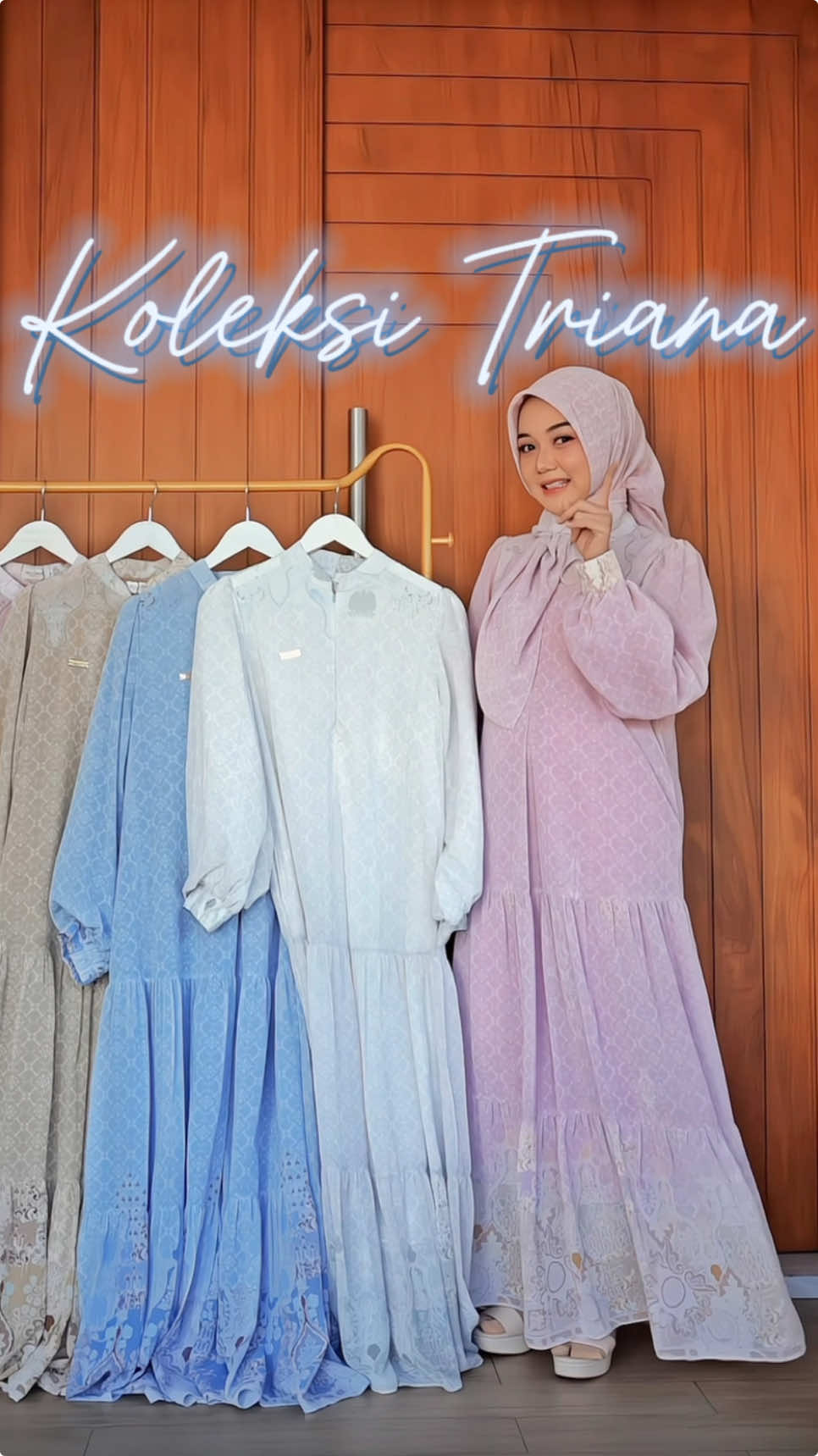 Save dulu biar Gelora gak lupa kalau Triana Set Dress Allora punya empat warna yang elegan 😉 . #alloraboutique #JelajahLiburan #kisahnyata #ceritakita  #dresskondangan #dressviral #gamis #gamismurah #new #newproduct #gamismewah #outfit #dressup #dresswell #outfitideas #fashionmuslimah #outfitviral 