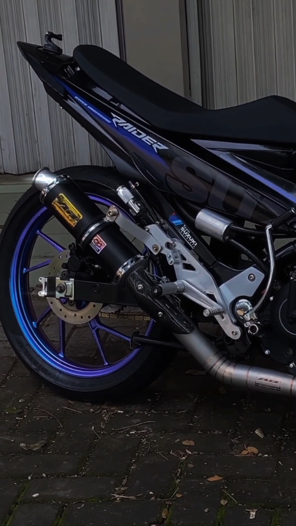 vibes motor komodo🗿 #satriafu #satriaf150 #satria150fi_độ_kiểng #satriafuindonesia #satriafuroadrace #asproject🔥 @A&B RACING EXHAUST 
