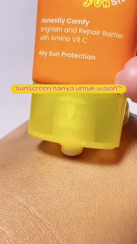 Kamu bisa pake Sunscreen buat tangan juga supaya ga belang bestie, yuk pakai Sun Battle SPF 35! #EminAuthentic  #EminaSunBattle  #SunBattleSPF50 #RekomendasiSunscreen  #SunscreenEmina #SunBattleSPF35 #SunscreenJerawat #Sunscreenpelajar #sunscreenremaja #schoolair #toneupcream #toneup #toneupremaja #sekolah