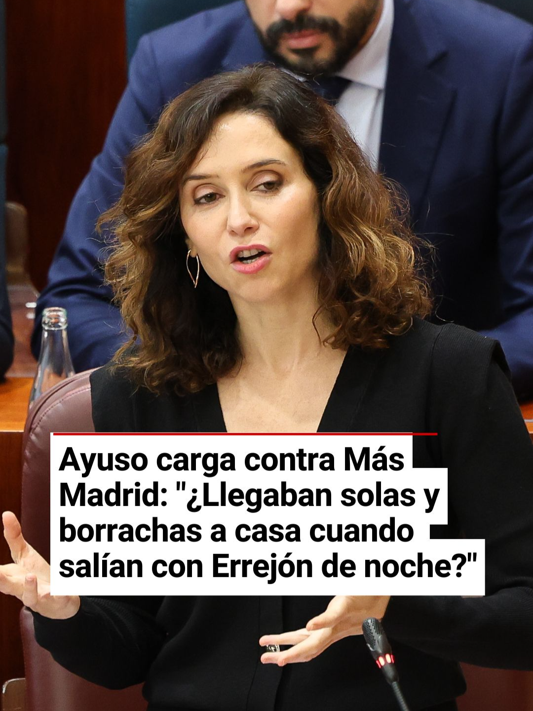 La presidenta de la Comunidad de Madrid, Isabel Díaz Ayuso, ha cargado este jueves duramente contra Más Madrid en el Pleno de la Asamblea en el primer rifirrafe con la portavoz de este partido en la Cámara regional, Manuela Bergerot, tras el estallido del 'caso Errejón'. #ayuso #isabeldiazayuso #madrid #errejon #iñigioerrejon #casoerrejon #asambleamadrid #masmadrid