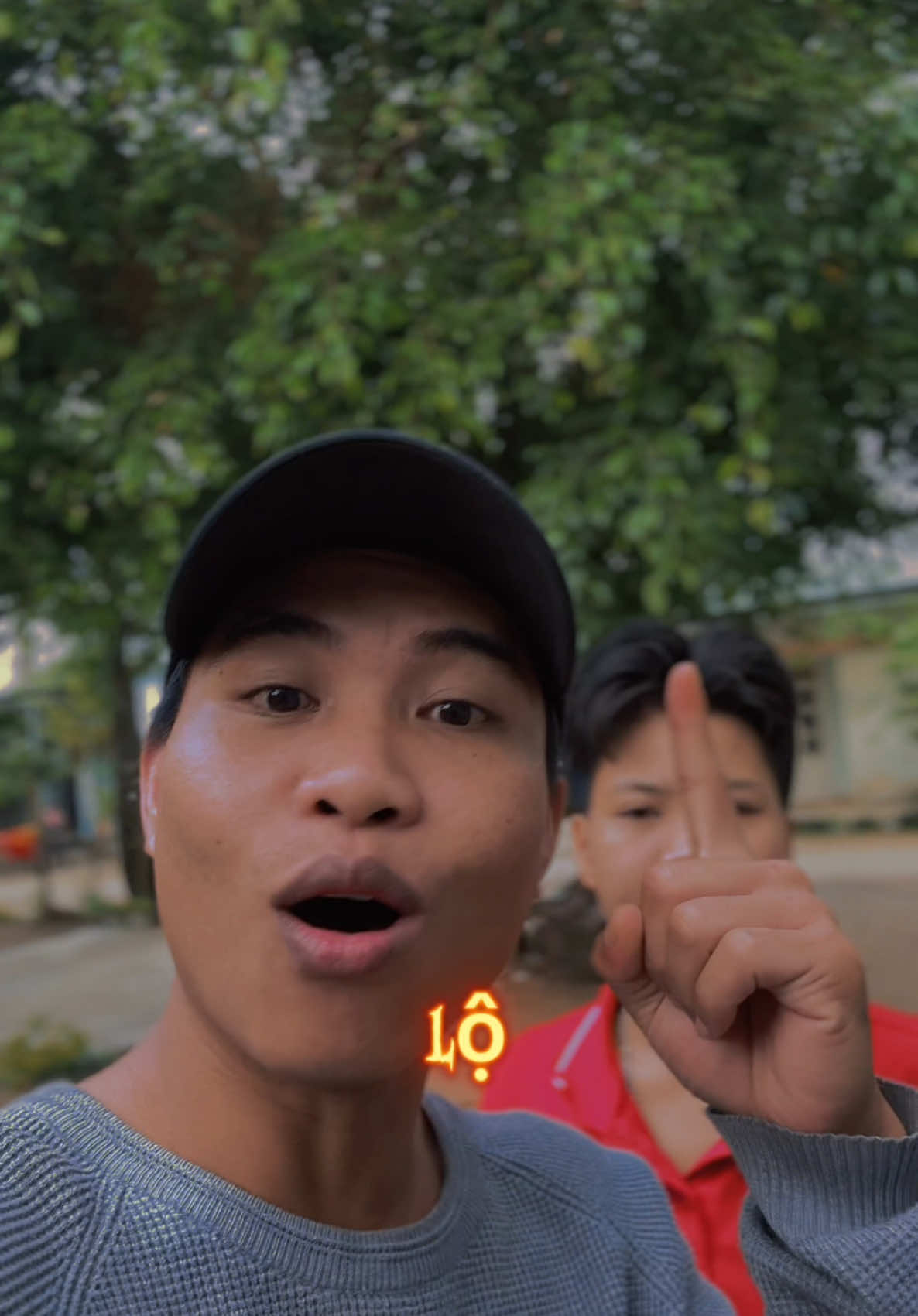 Tiết Lộ Lý Do 1 Tuần Rồi @You Hạnh Ko đăng video : Chuyện gì khó có anh 2 alungz lo #alungz #alungmax #youhanh #xanhxin #youhien #tietlo 