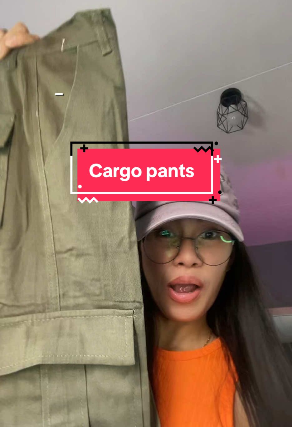 “I am literally obsessed with cargo pants this days!” #cargopants #6pocketscargopants #pants #recommendations #baggyjeans #outfitideas #tiktokfinds #shopwithme 