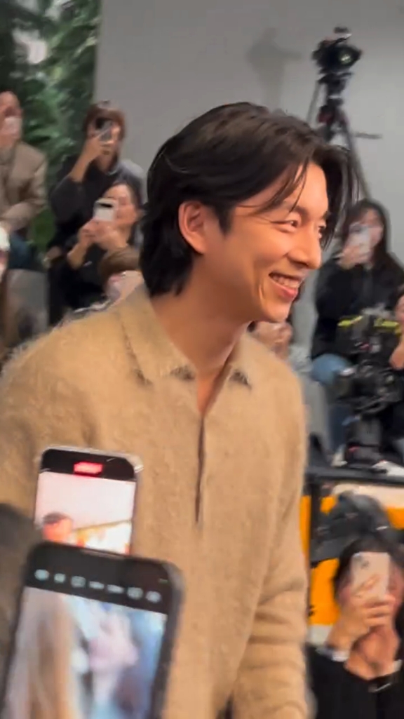 OMGGG 😍🤎 #gongyoo #filmotalk 