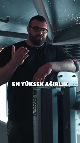 Abi Anatoly senden güçlü😅