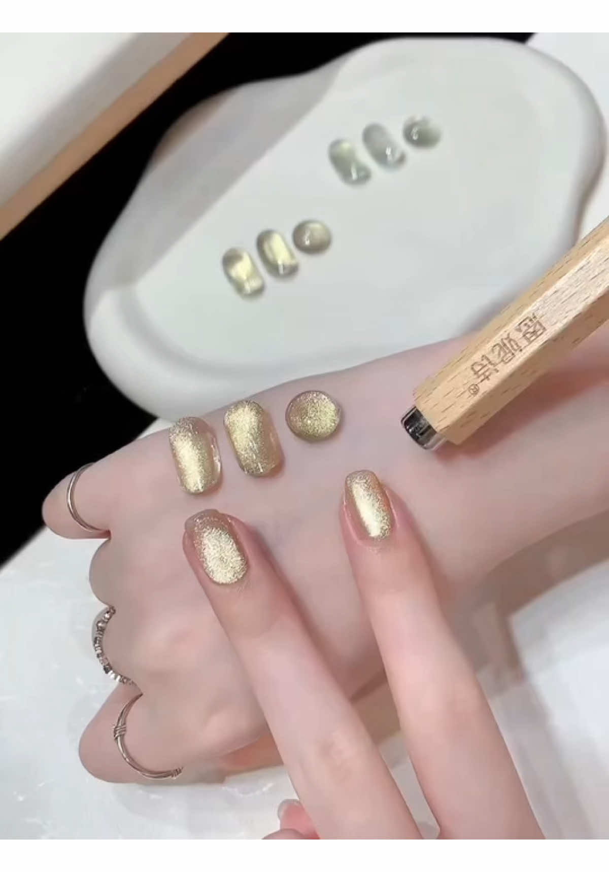 Mắt mèo vàng siêu sáng Annies #anannails #annies #phukiennail #xuhuongnail #xuhuongtiktok #matmeotron 