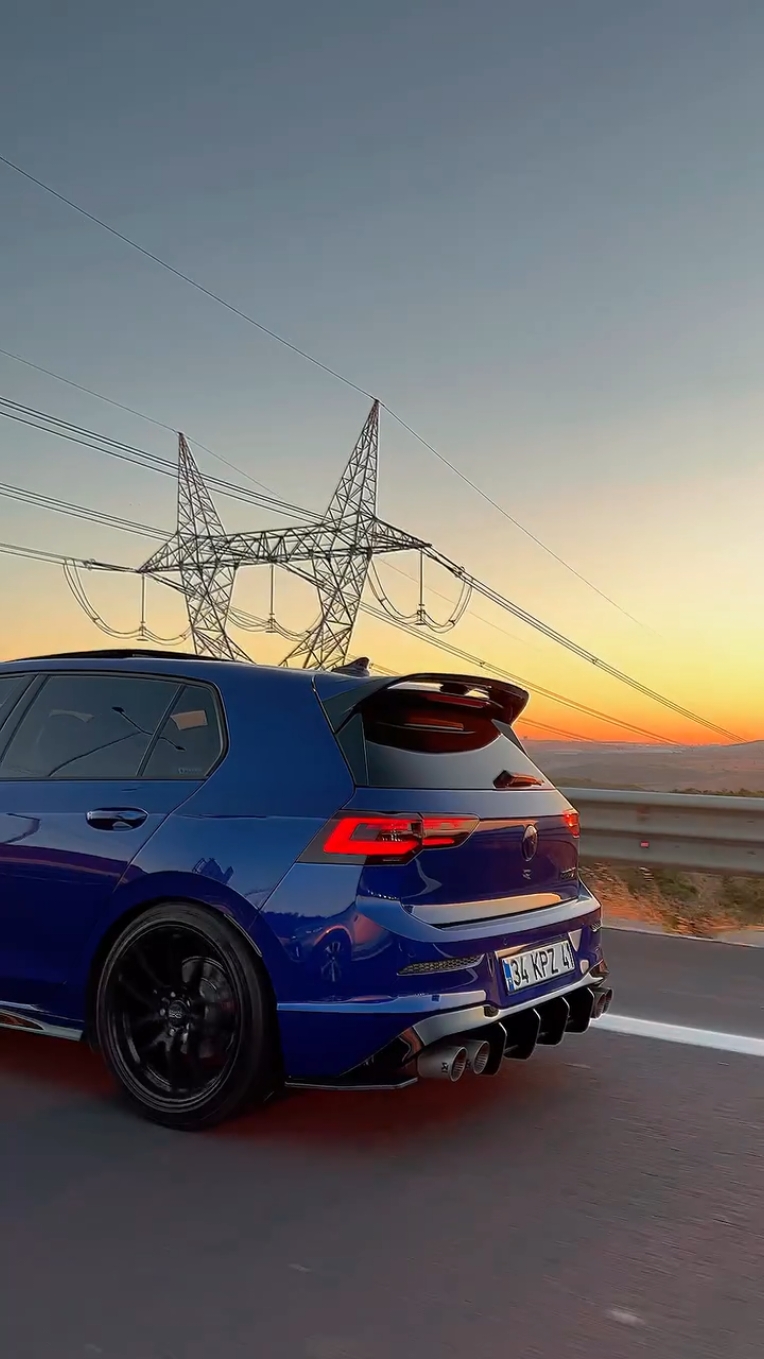 Sunset ☀️ #golf #vwgolf #8r #MK8 #MK8R 