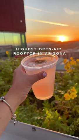 @Westin Hotels and Resorts Tempe this is Skysill rooftop  it’s the highest open air rooftop in Arizona. The two drinks featured are herbal remedies and bikini bottom. You do not need to be a guest at the hotel. It is open to the public  ##westintempe##skysillrooftoplounge##tempeaz##asu##arizonastateuniversity##eatdrinkaz##azinfluencer##arizonainfluencer