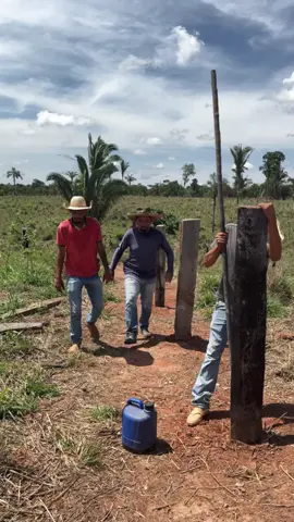 O negócio ficou feio para o gerente do Miguel  #confusao #comedia 