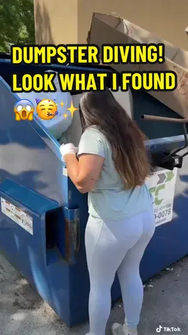 Dumpster diving at homegoods😊😱🥳 #dumpsterdive #dumpsterdivers #dumpsterdiving #homegoods #homegoodsfinds #meldidumpsterdive #fyp 