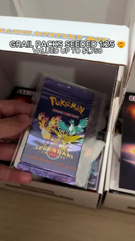 Making Christmas Pokemon Mystery Boxes! 🎅 #pokemon #pokemontiktok #pokemoncards #pokemontcg 