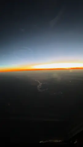 Sunsets #aviation #aviator #pilot #pilots #pilotsoftiktok #pilotslife #pilotlife #airplane #fly #dream #grateful #aircraft #motivation #happiness #sky #thankful #appreciate #hardwork #workhard #dedication #goldenhour #sunsetlover #sunset #sunsets #dusk 