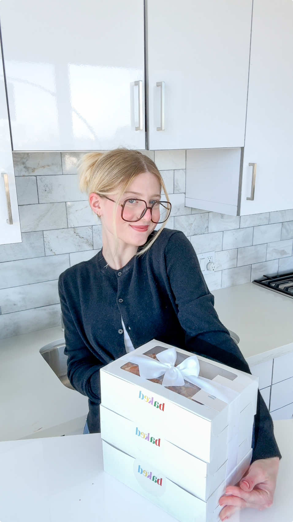 Cookies for @Alex Warren!! Full reaction at the end of the video!!  #cookies #alexwarren #homebaker #bakedsocal 