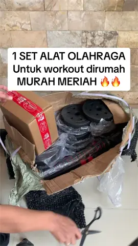 1 set alat olahraga dirumah yang W4jib kamu punya 😍 Dumbbell set 