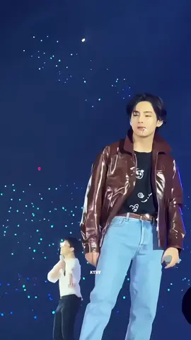 #김태형 #kimtaehyung #taehyung #v #bts #bts_official_bighit 