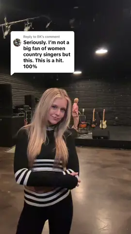 Replying to @BK WAIT TIL YOU HEAR HIM SING ON IT 😍😭🥲 #fyp #NewMusic #countrymusic #strugglejennings 