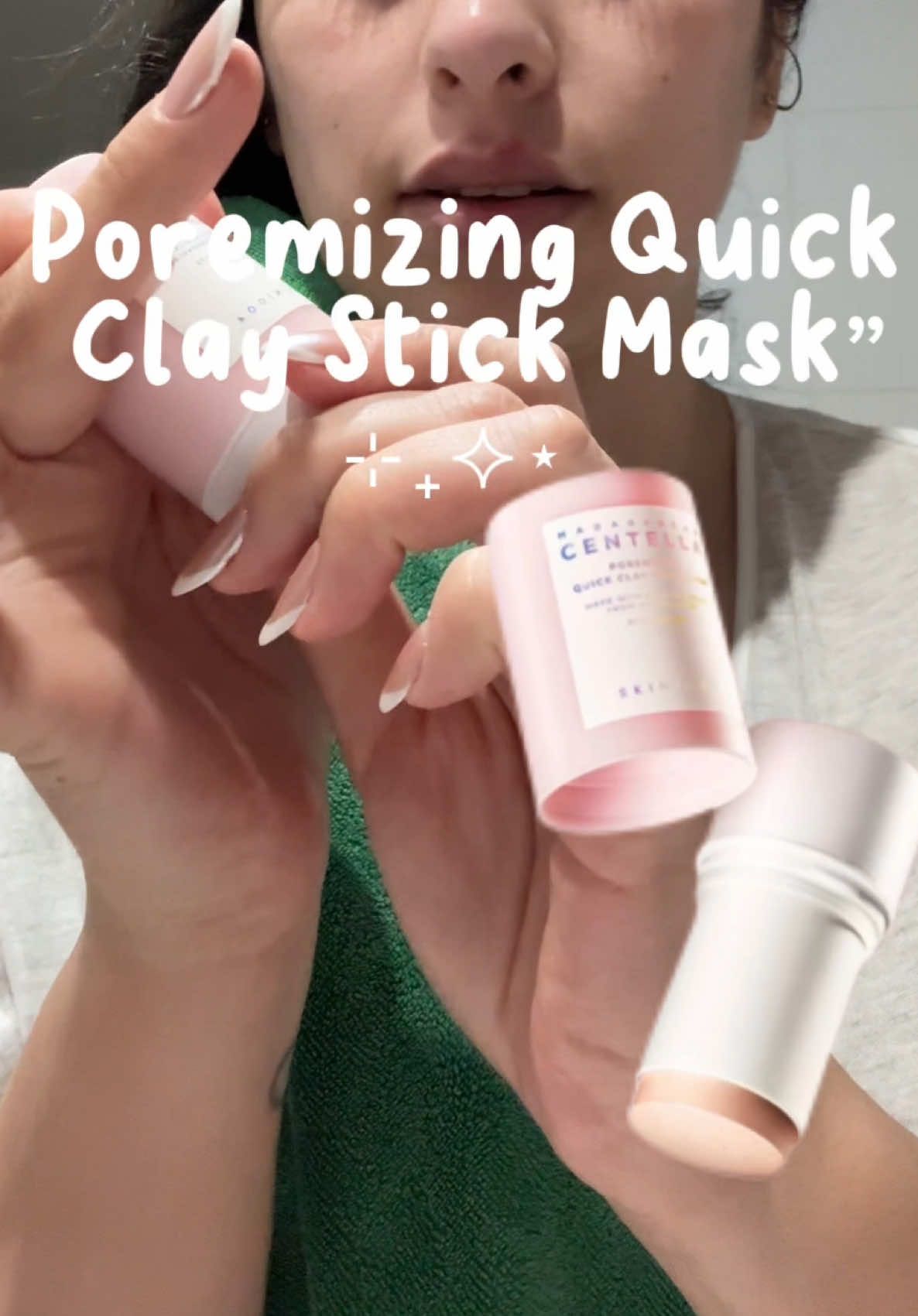 Probando la Poremizing Quick Clay Stick Mask” @SKIN1004 Official #kbeauty #kbeautyskincare #skincare #skincareroutinetips #arcilla #longervideo #girls #night 