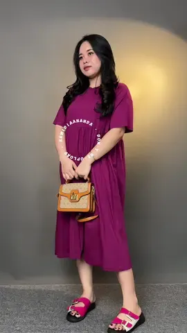 Rekomendasi midi dress casual bahan kaos 🥰😍 #dress #mididress #outfit 