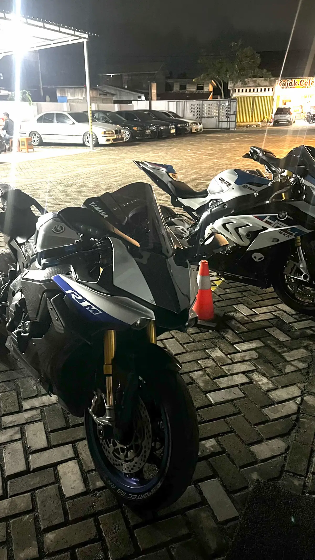 #fyp #yamahar1m #r1m #s1000r #cbr600rr #foryou 