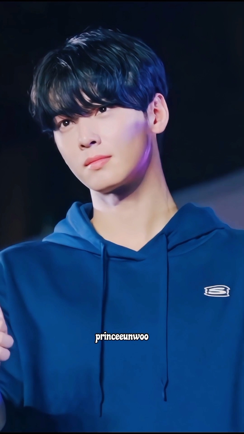 my baby, perfect 🤏🏻 #chaeunwoo #fyp 