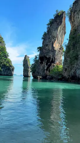 Kudu Island, one of Thailand’s hidden gems, a paradise the world has yet to discover 🏝️ 📍Kudu Island - Phang Nga Bay , Thailand 🇹🇭 . . #thailand #thailandtravel #islandlife #beach #beachvibes #nature #explore #vacation #secretplace #tropical 