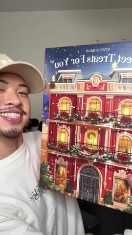 THE CRAZIEST ADVENT CALENDAR FOR $130 !! AT @STYLEKOREAN  (Link in bio to shop!!) Launching Nov 8,2024 limited quantity, this box originally is $600 but is going for $130. This is the best time for you to get lots of skincare items for such a low price, especially if you’re trying to test more products out and discover your next new favorite holy grail! Thank you @stylekoreanus for gifting this to me!  #stylekorean #stylekoreanadventcalendar #stylekoreanambassador #sweettreatsforyourskin #stylekorean_global #koreanskincare #kbeauty #adventcalendar #stylekoreanunboxing