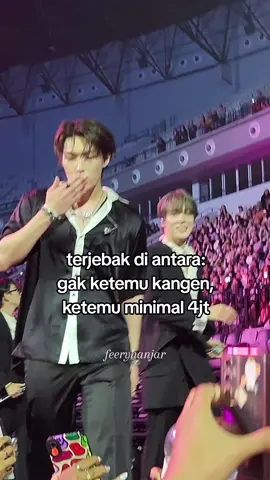we dont pray for love, we just pray for ateez concert @ATEEZ_Official #에이티즈 #ateez #citycamp #ateezcitycamp #atiny #starboy 