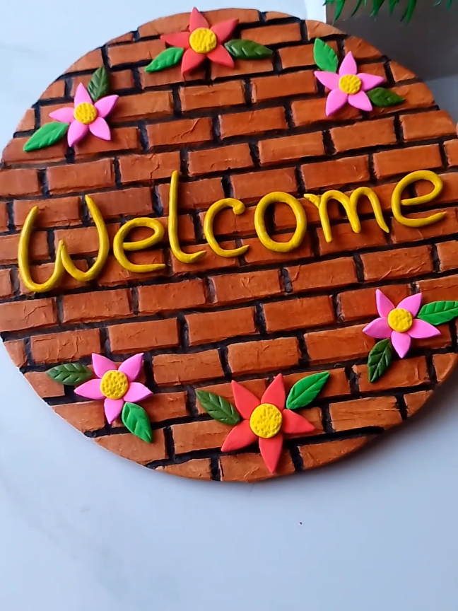 Welcome decoration wallmate 🌿 #wallhanging #walldecor #crafts #fypシ゚viral #art #foryoupagе #foryou #Love #viralvideo #welcome #clayart #flowers #viraltiktok #viral 