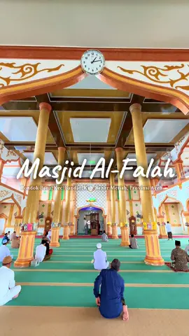 #MasjidAlFalah berdiri sejak Tahun 1961 di Kecamatan Bandar, Kabupaten Bener Meriau, Provinsi Aceh. Sering sholat di #MasjidAlFalah Rinen? #pariwisatagayo #gayo #benermeriah #acehtengah #pariwisata #wisata #destination #destinasi #liburan #piknik #alam #holidaytiktok #aceh #indonesia #jalanjalan #jalan #diindonesiaaja #masjid #mosque #pondokbaru 
