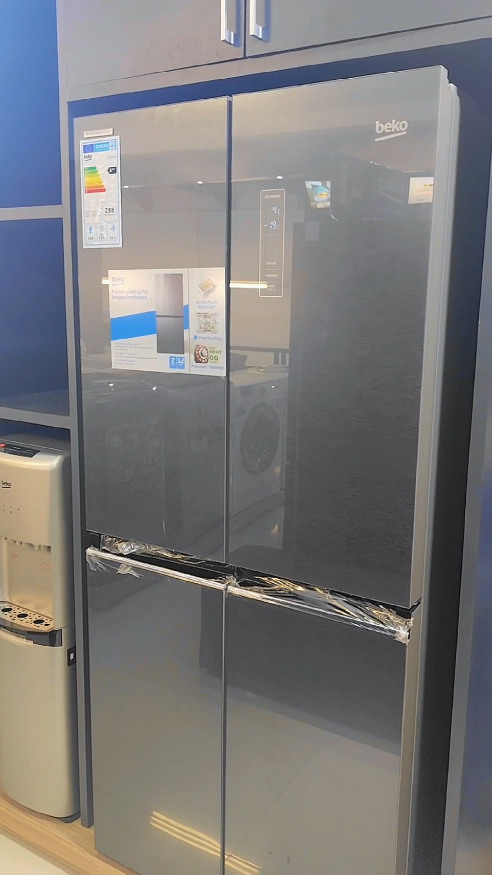 BEKO - KULKAS 4 PINTU Side By Side 500 Liter GNO5001GS baru
