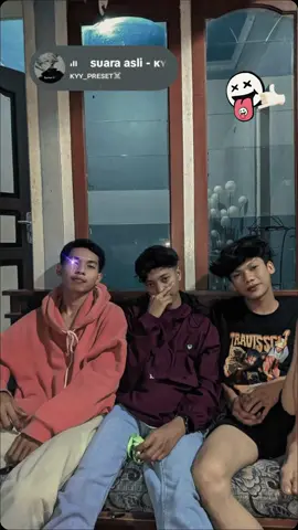 dikasih panas ngeluh dikasih hujan ngeluh emang paling bener dikasih duit