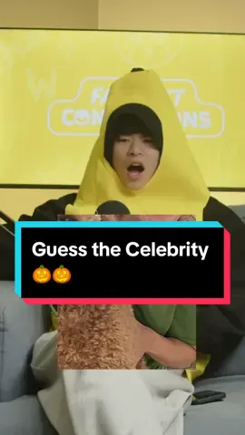 1 point for ✅ celebrity… 1 point for ✅ costume #lisa #rose #celebrity #blackpink #tiktokchallenge 